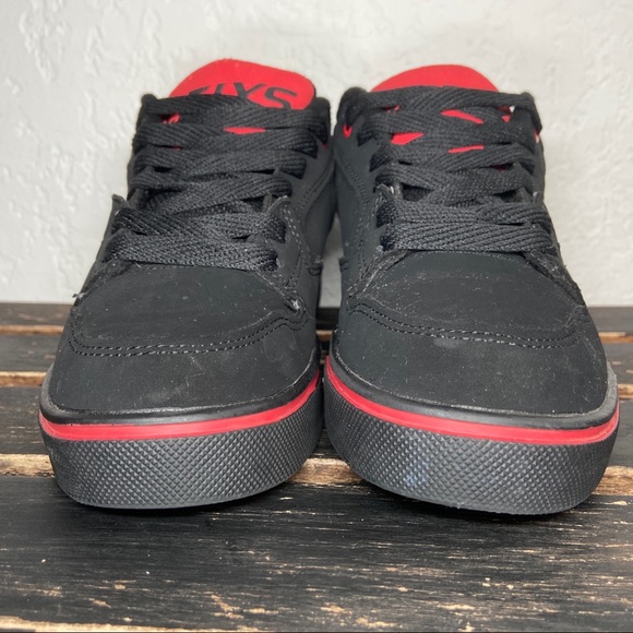 Heelys Sneakers Youth 4 Black Red Athletic Skateboarding Shoes With Wheels - Picture 3 of 15